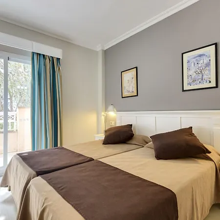 Garden Aparthotel