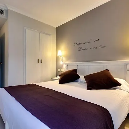 Garden Aparthotel 4*