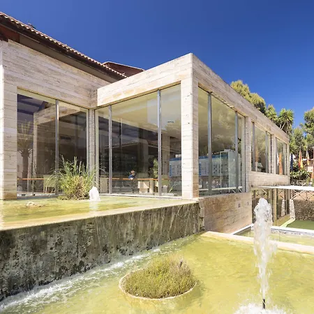 Garden Aparthotel